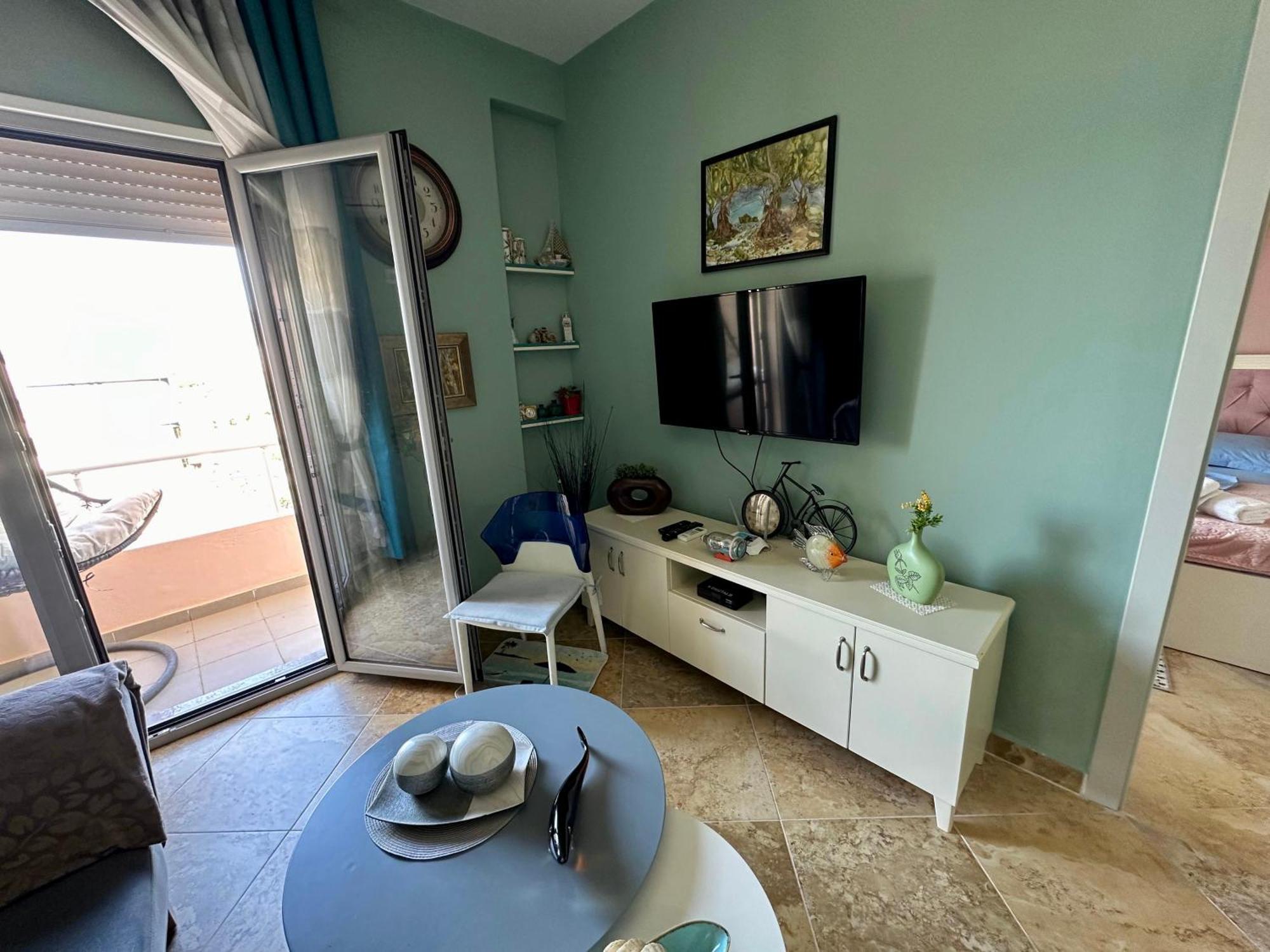 Beach Front Apartment Vlorë Eksteriør billede