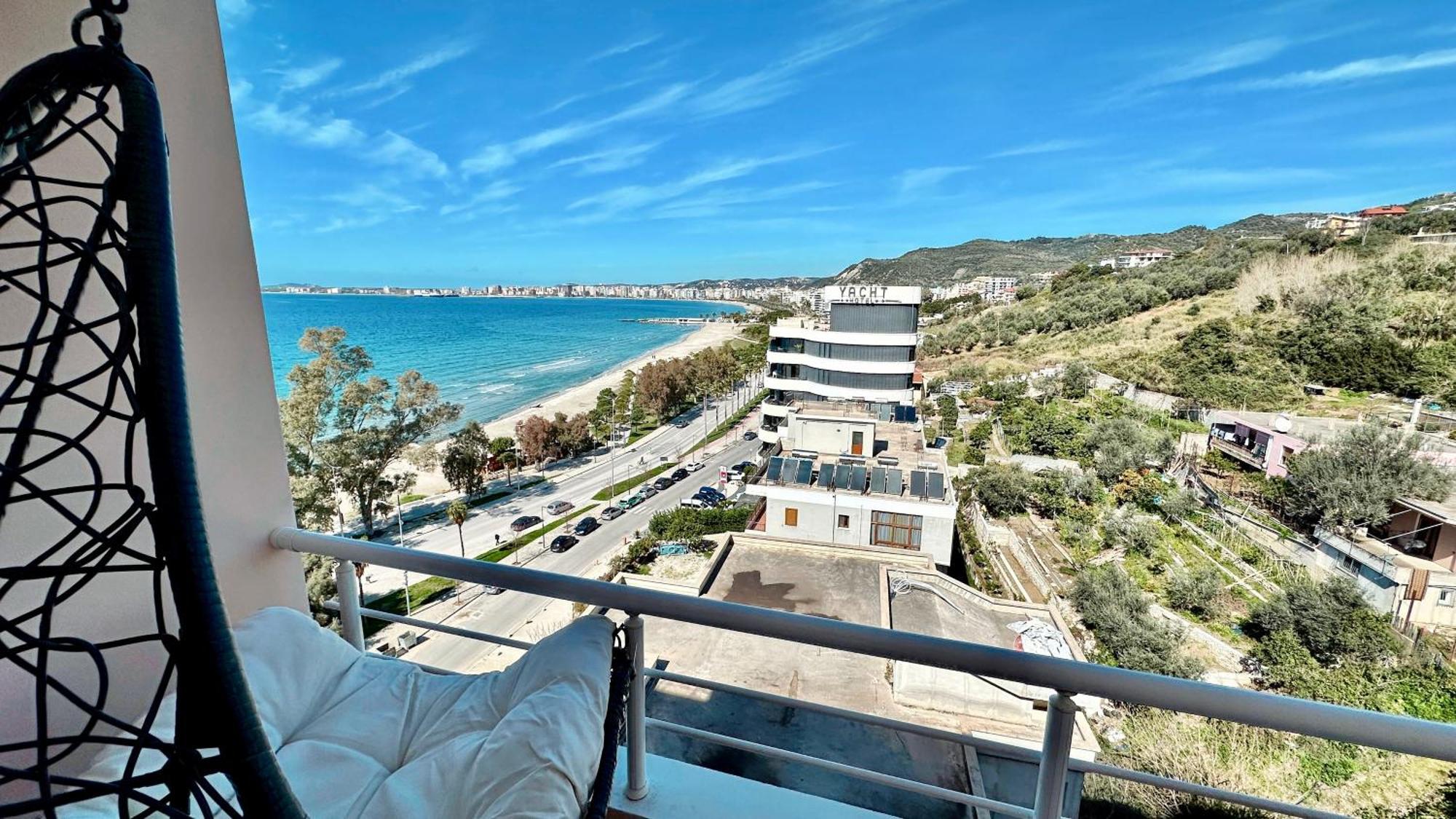 Beach Front Apartment Vlorë Eksteriør billede